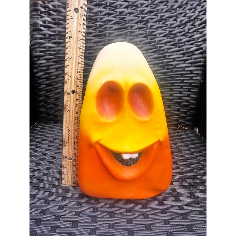 Cracker Barrel Dancing Candy Corn LED Halloween Decor Yakety Yak 10 inch